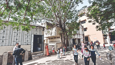 In Surat of riches, govt’s first BSc college cries for infrastructure