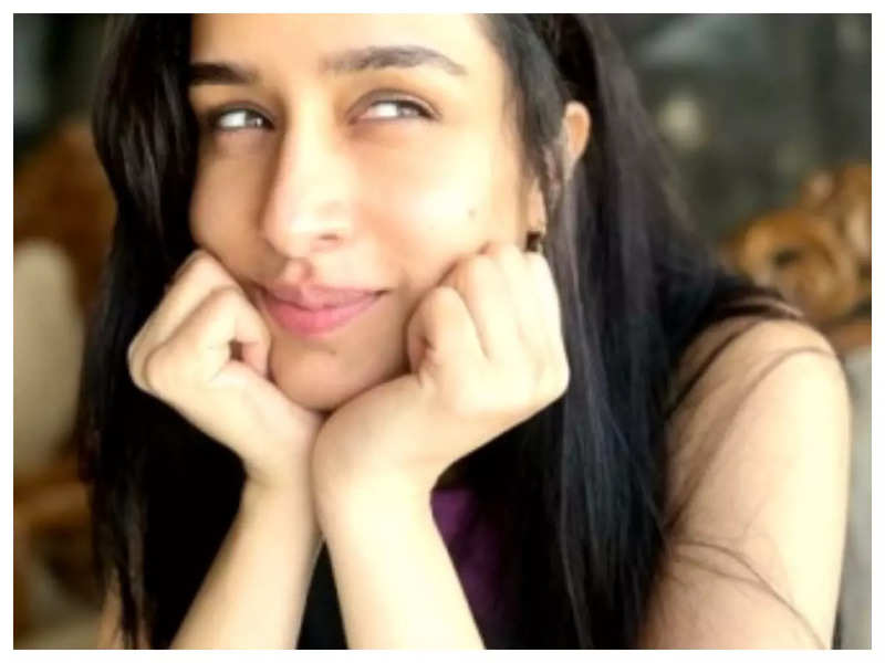 Shraddha is looking for answers to 'what's most difficult part of love in 2023'