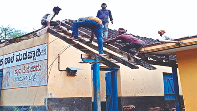 Parents pool money to renovate block of govt school building in Karnataka