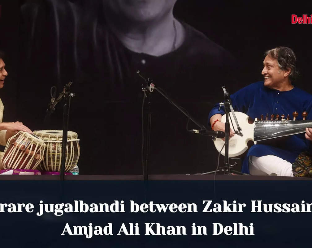 
Waah Ustad! A rare jugalbandi between Zakir Hussain & Amjad Ali Khan in Delhi
