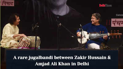 Waah Ustad! A rare jugalbandi between Zakir Hussain & Amjad Ali Khan in Delhi