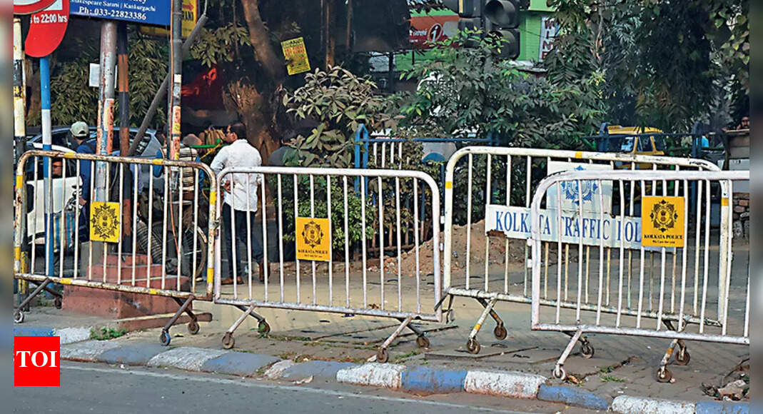 Drop gates, model pedestrian zone on Exide-Esplanade stretch in Kolkata ...
