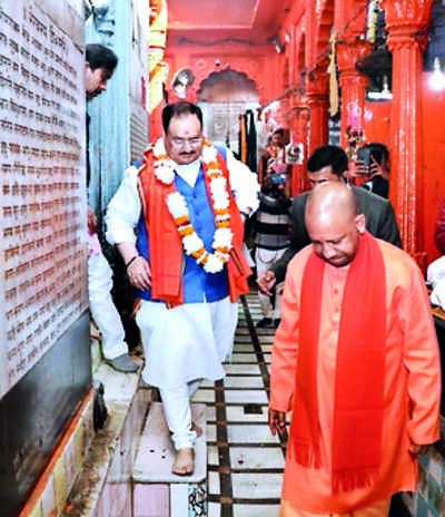 Yogi, Nadda offer prayers at Kaal Bhairav, Kashi Vishwanath temples