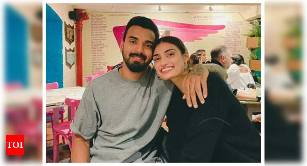Remember the first time KL Rahul made his relationship Insta-official with Athiya Shetty? Check it out here! – Times of India