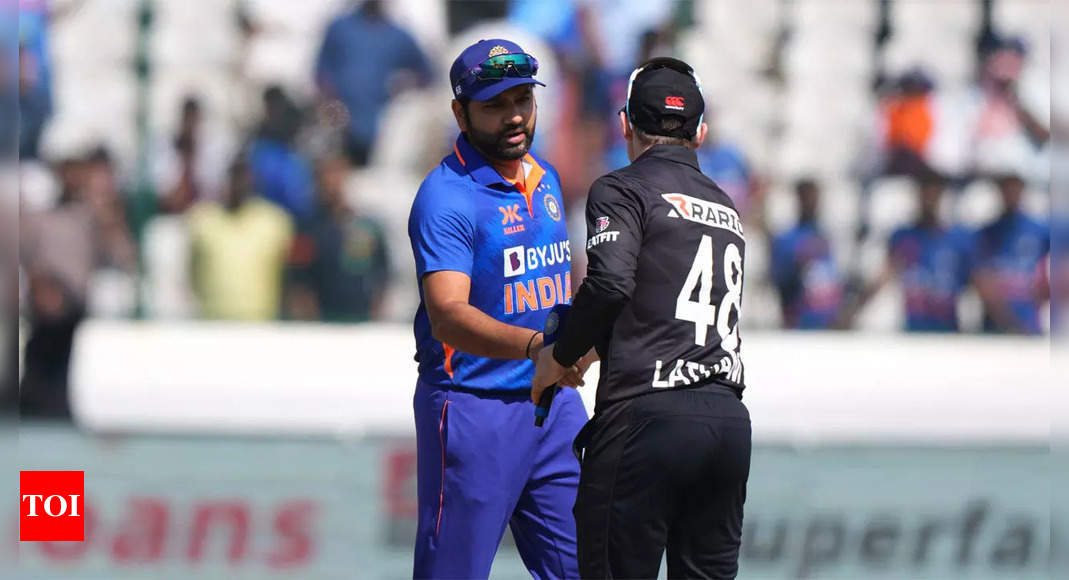 Live Updates India vs New Zealand: India look to seal series after Hyderabad thriller  – The Times of India : Why Shardul Thakur over Umran Malik? Paras Mhambrey says Shardul adds depth to India’s batting