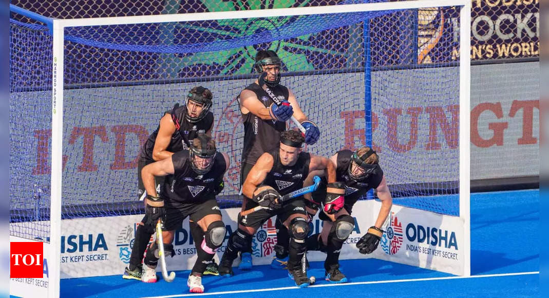 Wary of India’s ’12th man’, New Zealand look to ‘influence’ the World Cup pre-quarterfinal | Hockey News – Times of India