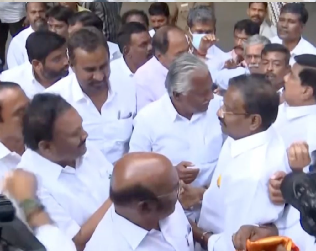 
TN: BJP holds talks with AIADMK leaders in Chennai

