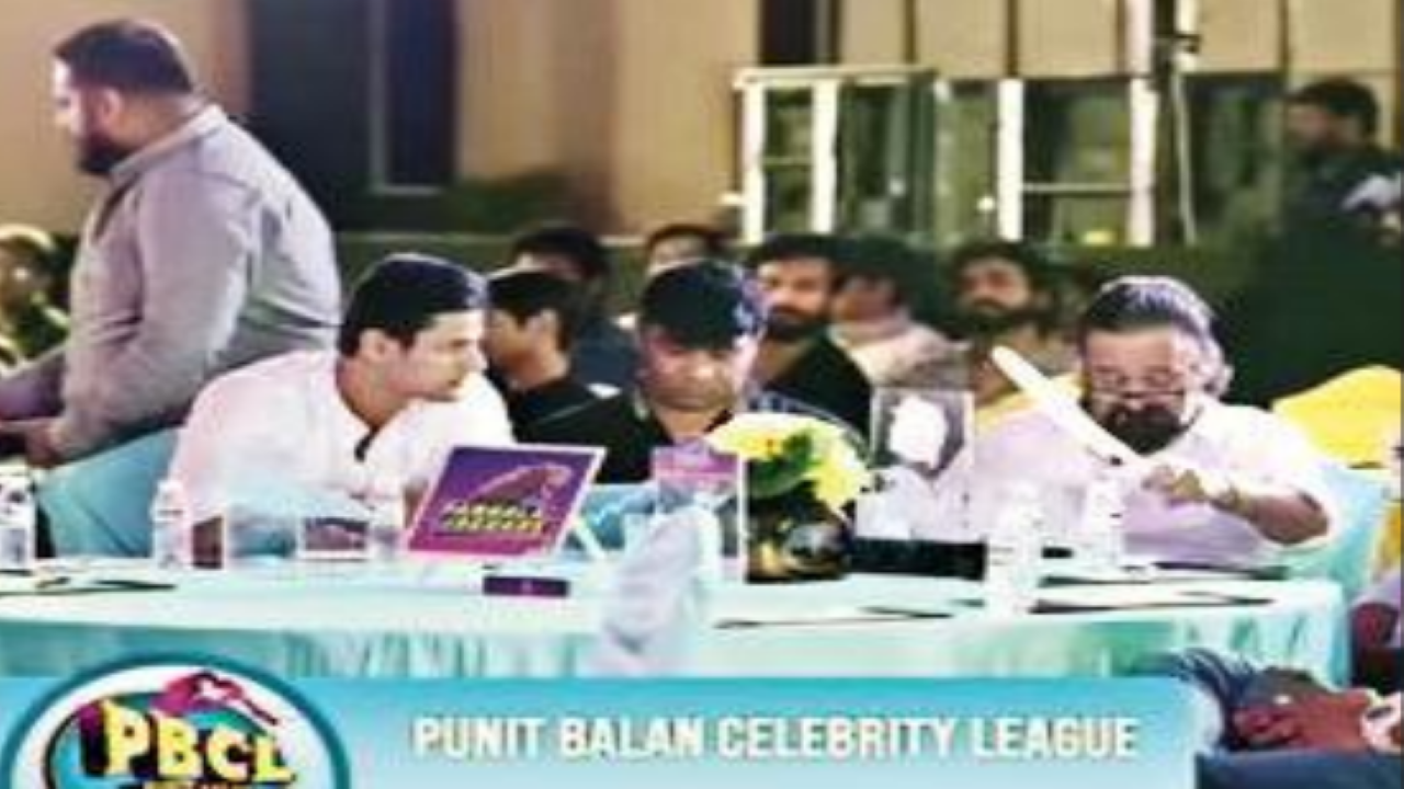 Professionals to communities, smart cricket leagues stump all in Pune Pune News