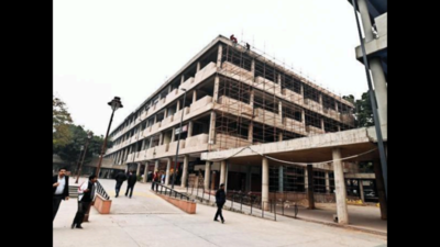 Sector 17 facelift: UT starts work on 90 private buildings