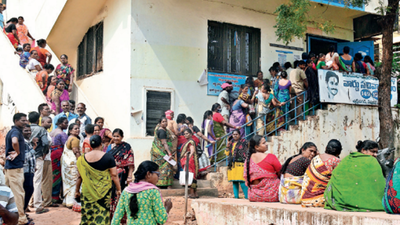 Vijayawada Municipal Corporation workers rush to register e-KYC