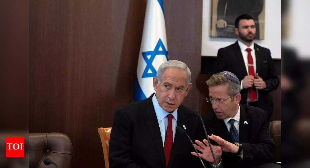 Benjamin Netanyahu limoge un allié du Cabinet, respectant la décision de justice