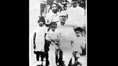 Rare photos, documents of Netaji Subhas Chandra Bose gathering dust in a 'museum' in Odisha