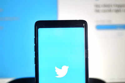 Twitter may launch a higher-priced, ad-free version of Twitter Blue