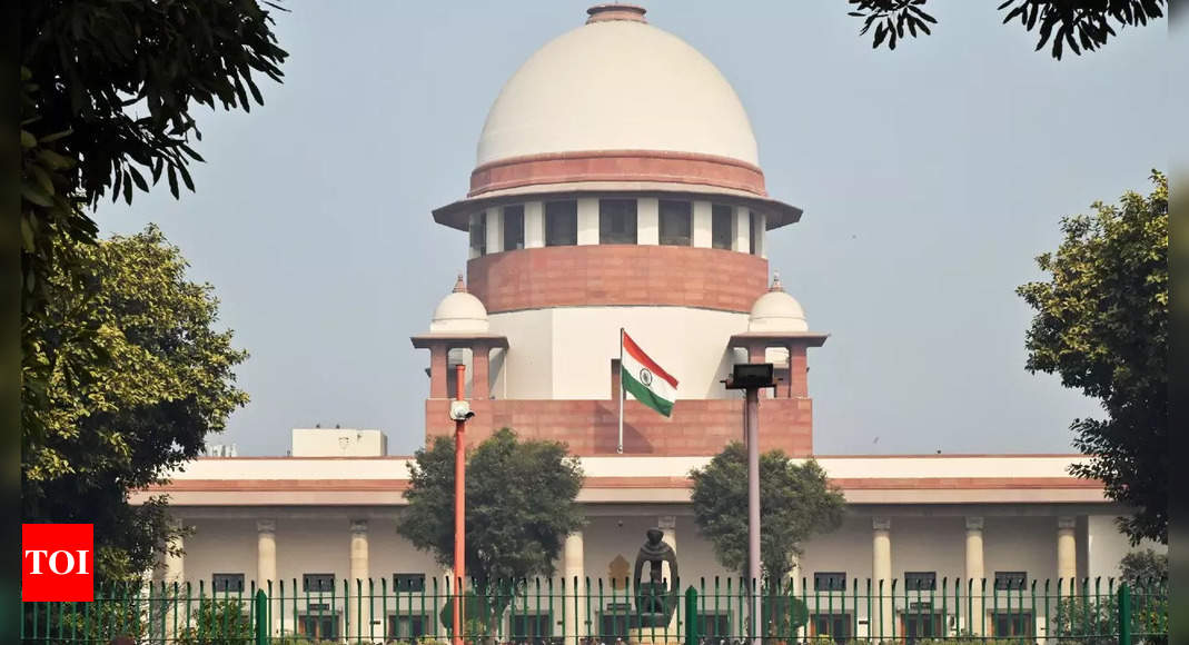 Supreme Court to consider setting up 3-judge bench to hear Karnataka Hijab ban row | India News – Times of India