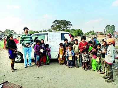 Pustak Bank: Investing in education of poor kids