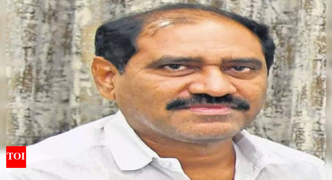 Lokesh will pack up padayatra in middle: YSRCP MLC Talasila Raghuram ...