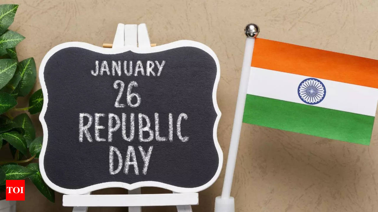 16,400+ Republic Day Stock Photos, Pictures & Royalty-Free Images - iStock  | Republic day india, Republic day parade, Happy republic day
