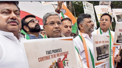 Congress holds silent protests across Bengaluru against BJP government