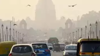 Delhi Gets Boost From Wind, AQI Improves From Severe To Very Poor ...