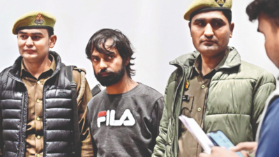 In Noida, this gang offered rides in ‘shared cabs’, robbed commuters on way