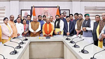 Eye on 2024 polls, Noida MLAs urge UP CM Yogi Adityanath to expedite projects