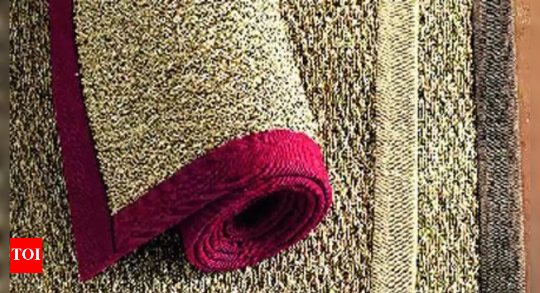 Bhadohi Bhadohi Carpets To B’shahr Crockery, Dists To Take Centre