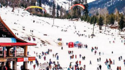 Kullu paragliding pilots fly with fake documents