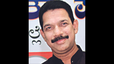 Karnataka ex-CM Siddaramaiah, DK Shivakumar searching for safe seats, says Nalin Kumar Kateel