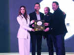 (Azula-Kitchen & Bar) Paveet Kothari, Price Chadha & Manu Chadha Felicitated By Malaika Arora