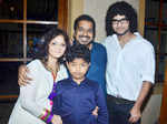 Shankar Mahadevan with family