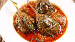 Watch: How to make Baingan Masala