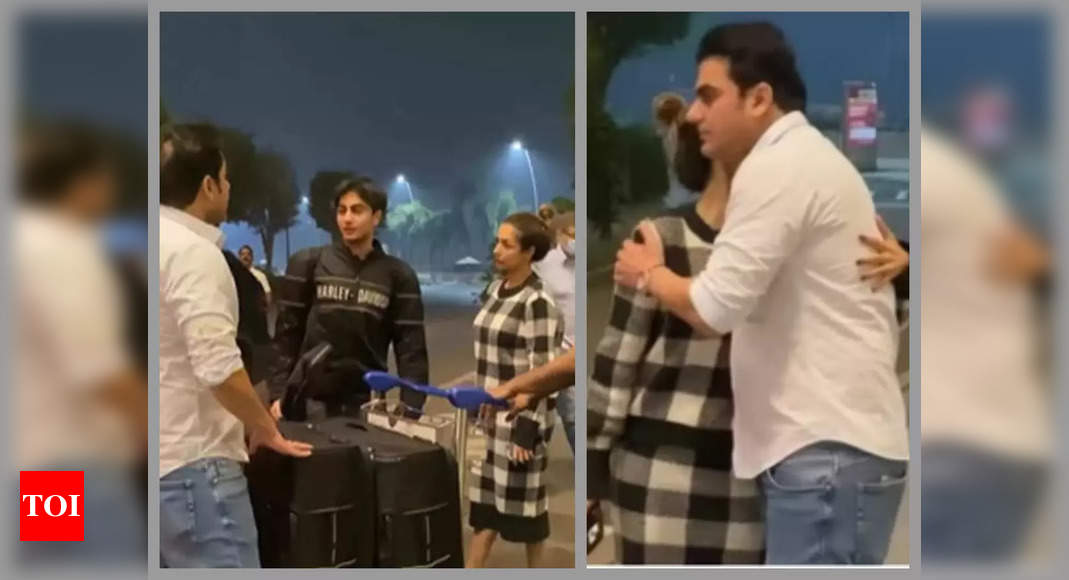 Ex-couple Malaika Arora and Arbaaz Khan share a hug as they bid goodbye to son Arhaan at the airport; fans call them ‘classy and matured’ – WATCH video – Times of India ►