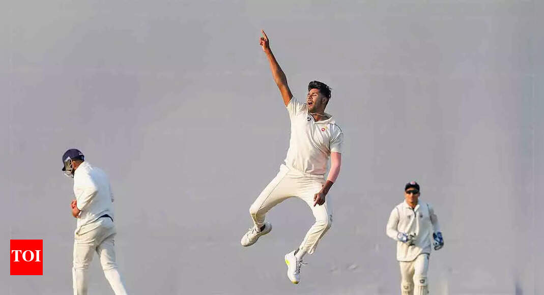 Ranji Trophy: Delhi close in on win against Hyderabad | Cricket News