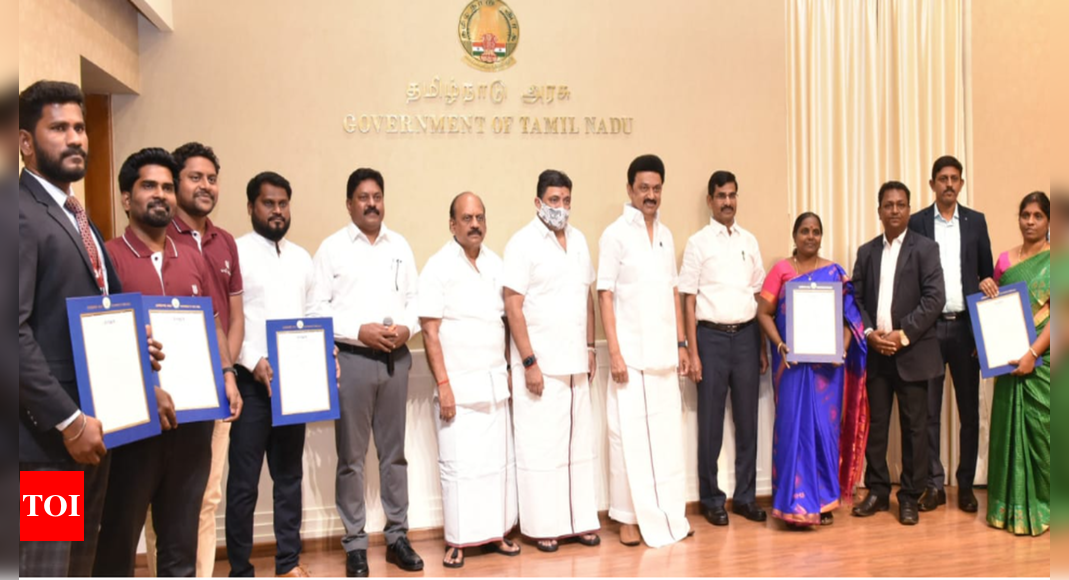 तमिलनाडु सरकार ने SC/ST समुदाय के नेतृत्व वाले पांच स्टार्टअप में 7.5 करोड़ रुपये का निवेश किया है  चेन्नई समाचार – टाइम्स ऑफ इंडिया