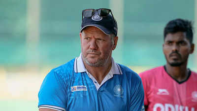 My contract will be reviewed, I assume, at the end of World Cup: India coach Graham Reid