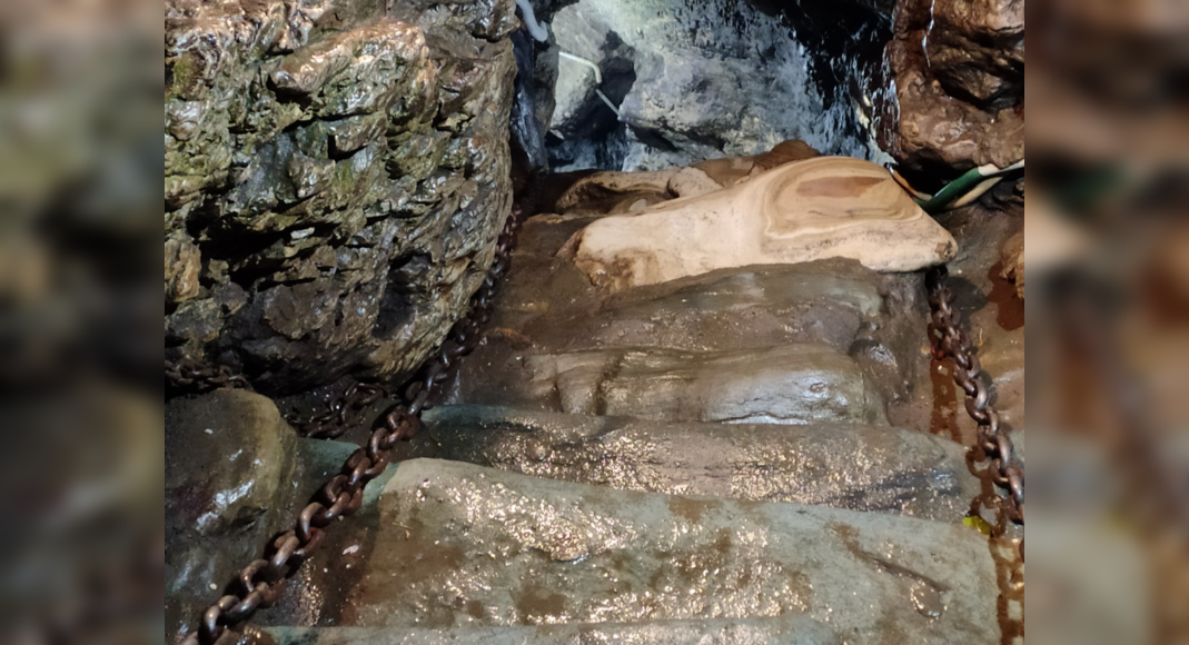 Patal Bhuvaneshwar Cave, where the secret of the end of the world is ...