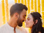 New pictures from KL Rahul and Athiya Shetty’s wedding ceremonies are straight out of a fairy tale!