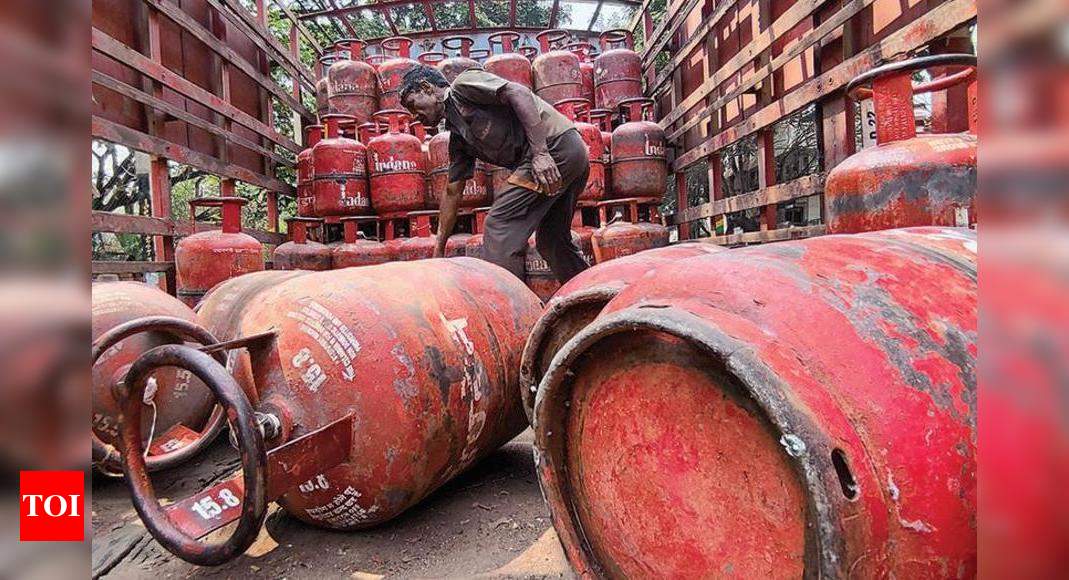 Scheme to give 3 free LPG cylinders yet to see the light of day | Goa ...