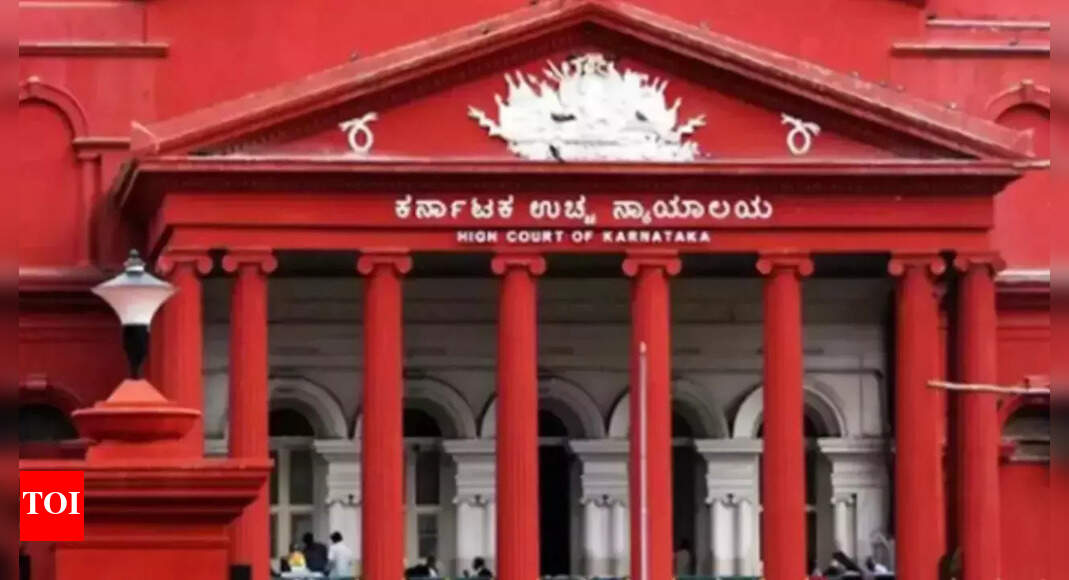 कर्नाटक हाईकोर्ट ने ज़मानत से किया इनकार, कहा नकली स्टांप पेपर बेचना गंभीर अपराध |  बेंगलुरु समाचार – टाइम्स ऑफ इंडिया