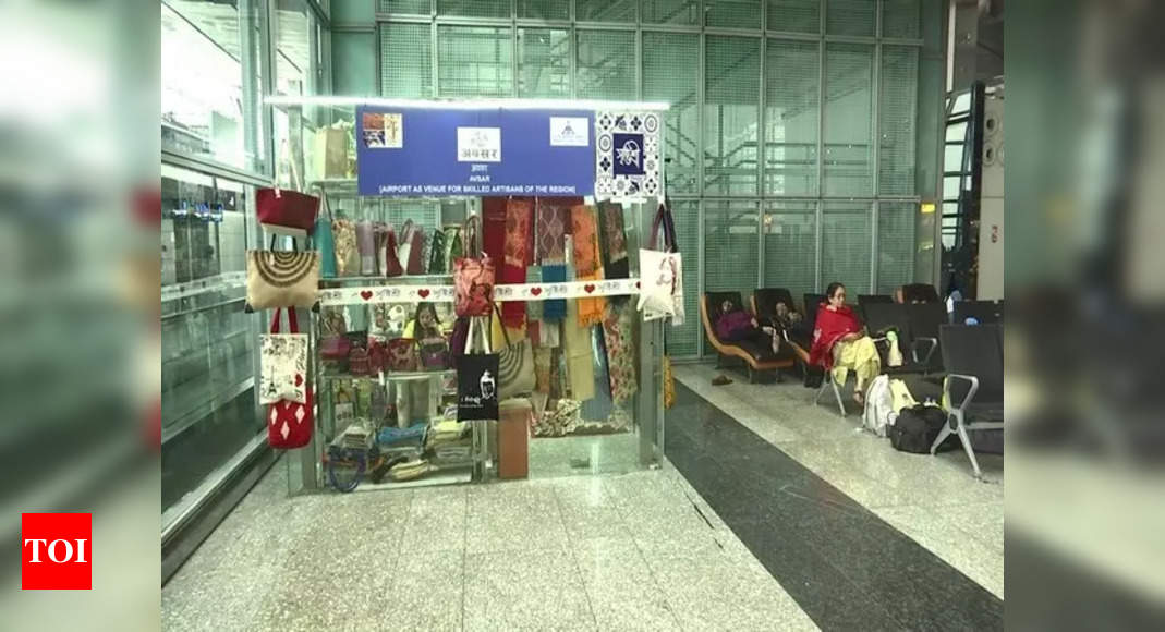 Airports Authority of India encouraging local artisans through AVSAR scheme | India News – Times of India