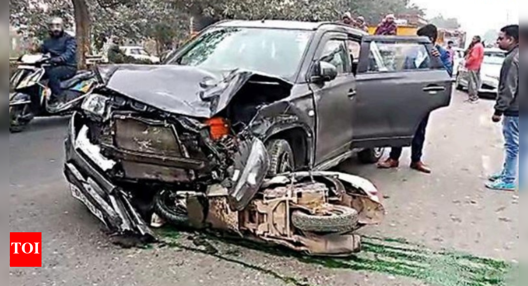 MBA graduate dies, sister critical after car rams their scooter in ...