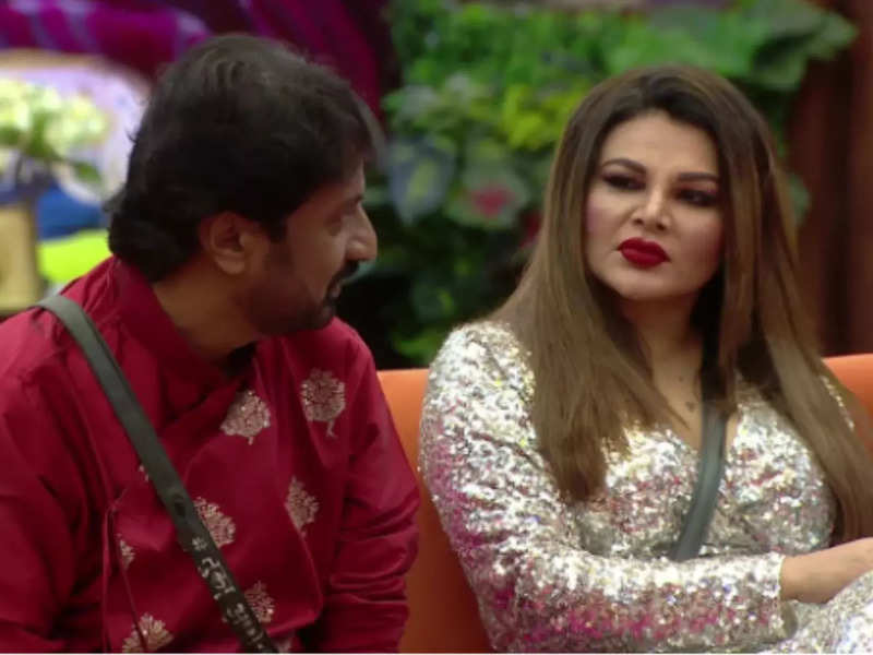 Kiran Mane pens an emotional note for Rakhi Sawant after her mother's demise; says, "Heartbroken when Rakhi said she is an orphan now"