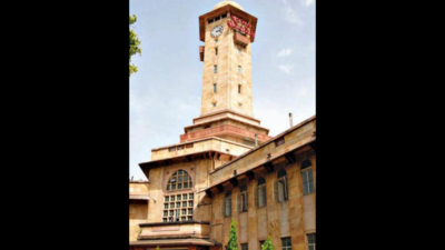 Masters in engineering, law apply for junior clerk posts in Gujarat University