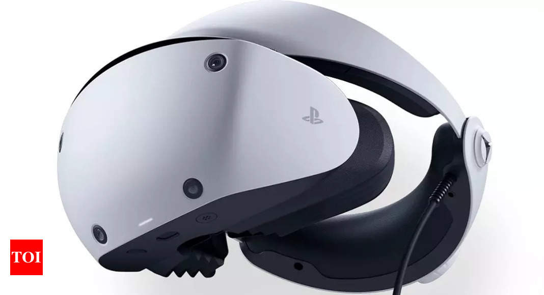 Sony dials down PSVR2 production amid low pre-order count: Report – Times of India
