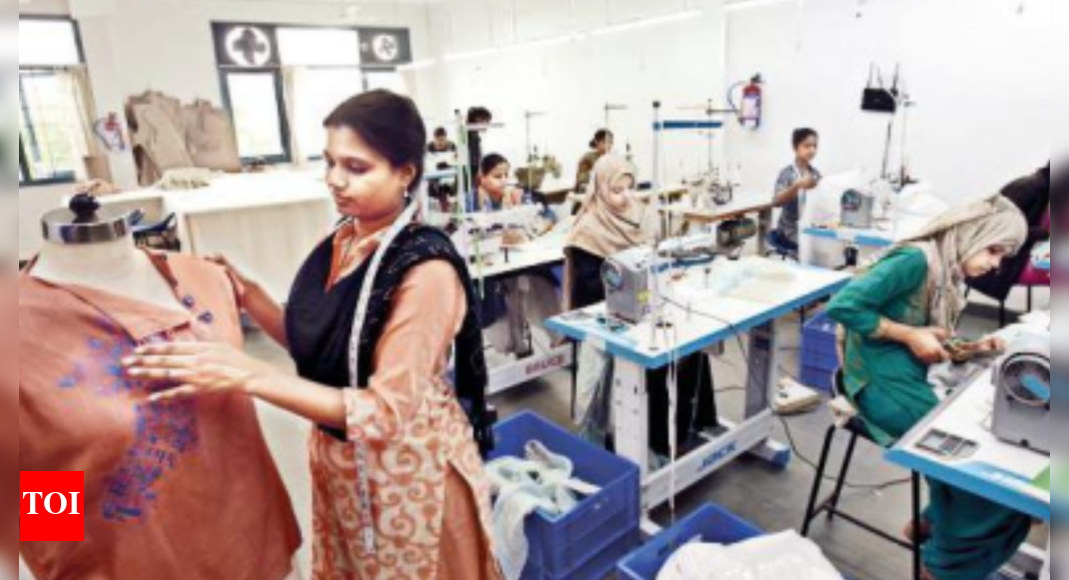 Kashmir Ludhiana garment traders' delegation excited about investing