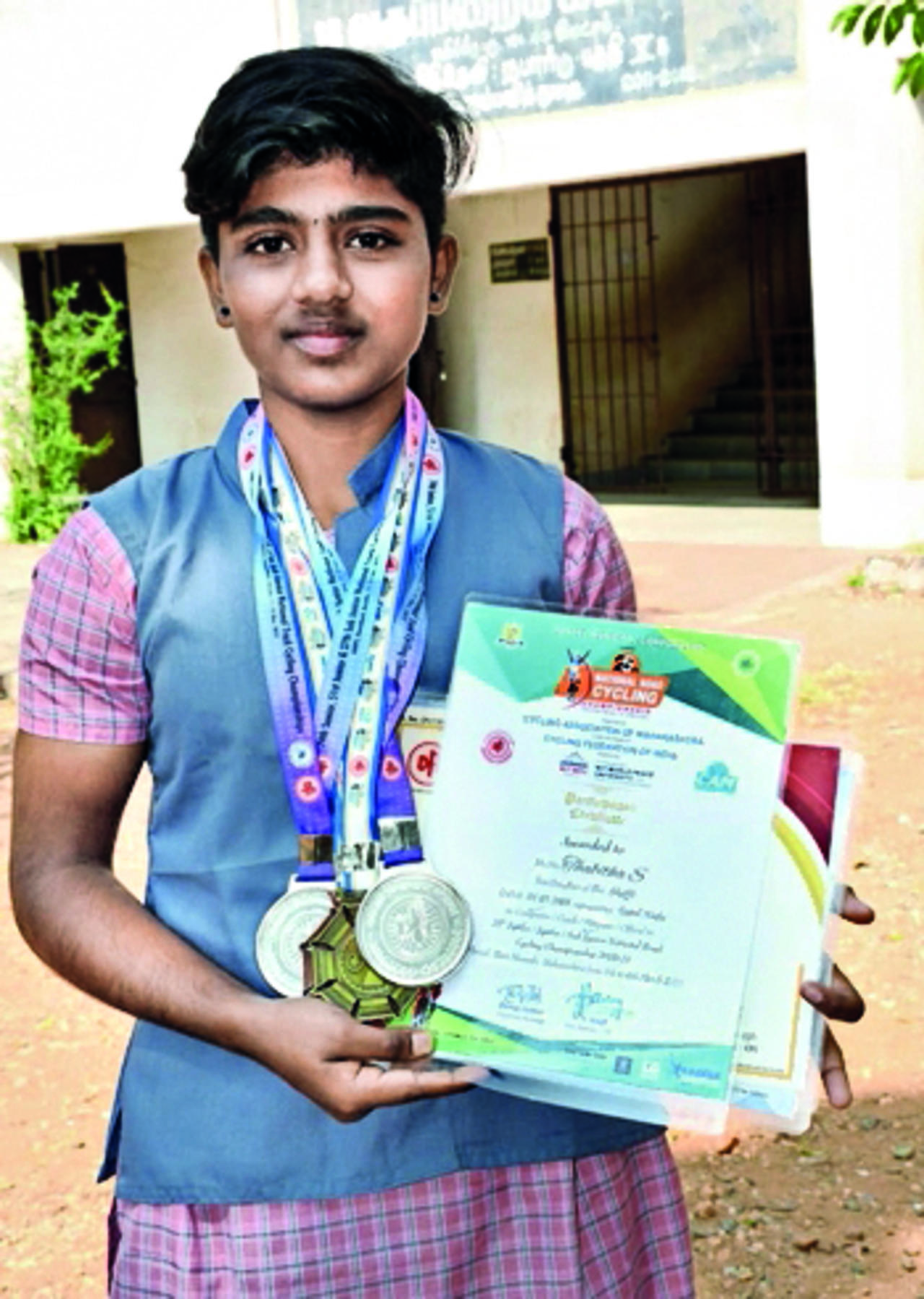 Can't Afford Own Racing Cyle, Yet Thabitha Wins Nat'l-level Gold |  Coimbatore News - Times of India