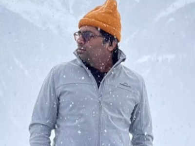 ‘Aum Mangalam Singlem’ star Malhar Thakar loves the winter season!; see pics