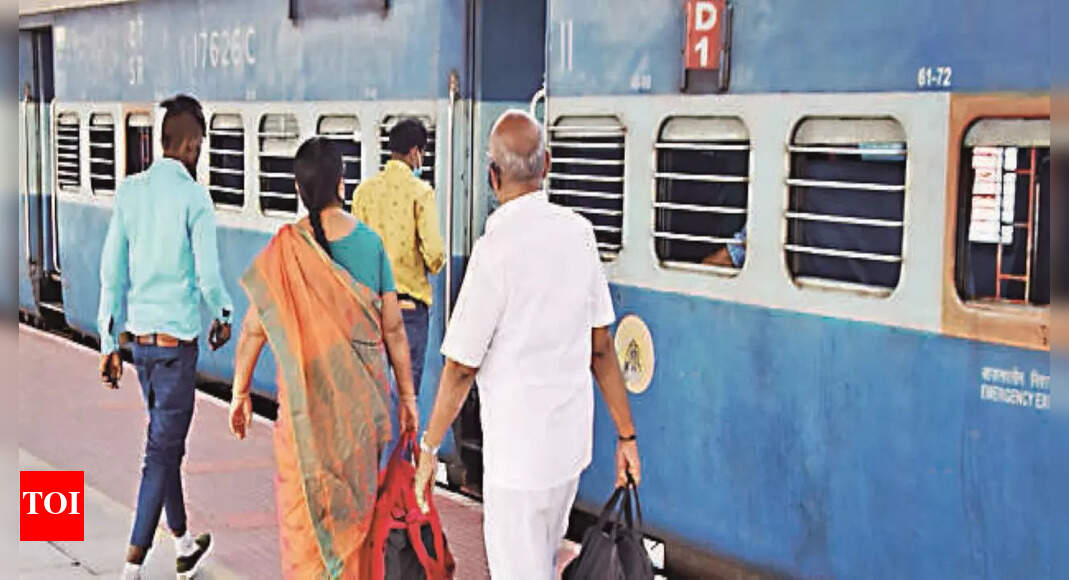 Senior citizens' plea for 50 concession in trains in Odisha