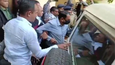 Oreva group MD Jaysukh Patel sent to 7-day police custody in Morbi bridge collapse case
