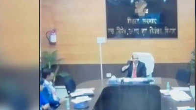Bihar: IAS officer uses abusive language during meeting, video goes viral